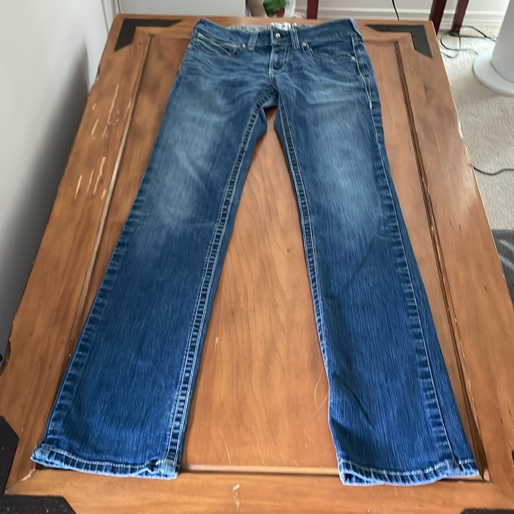 Ariat REAL Blue Jeans with Classic Styling Size 29 Xtra Long